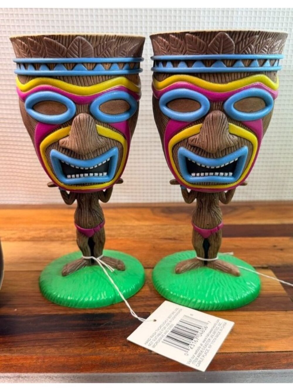 Vintage Plastic Tiki Barware Bundle – Shaker, Goblets, & Packaged Shot Glass Set - Picture 3 of 12